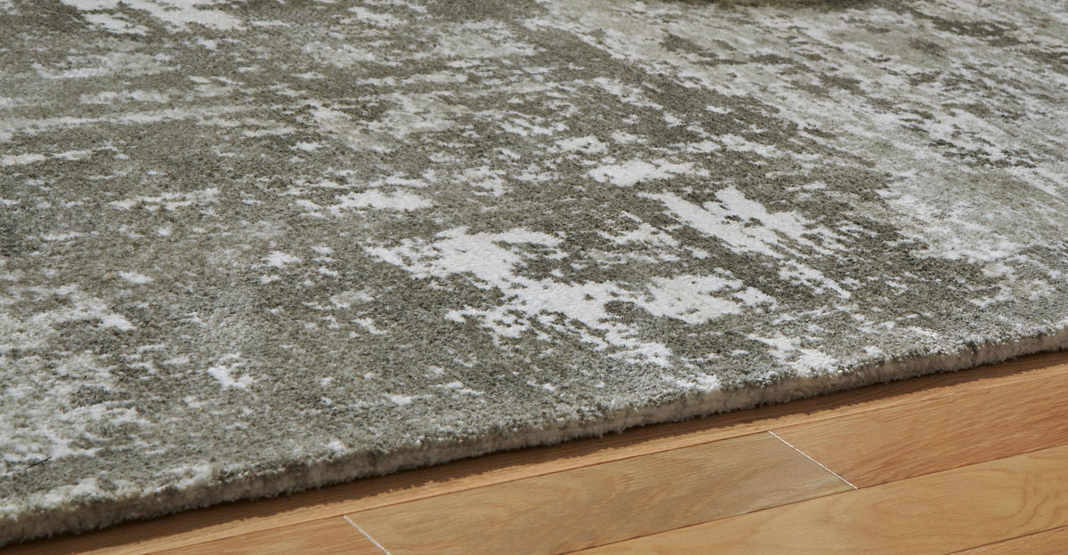 Valmontic - 5' x 7' Rug - Gray