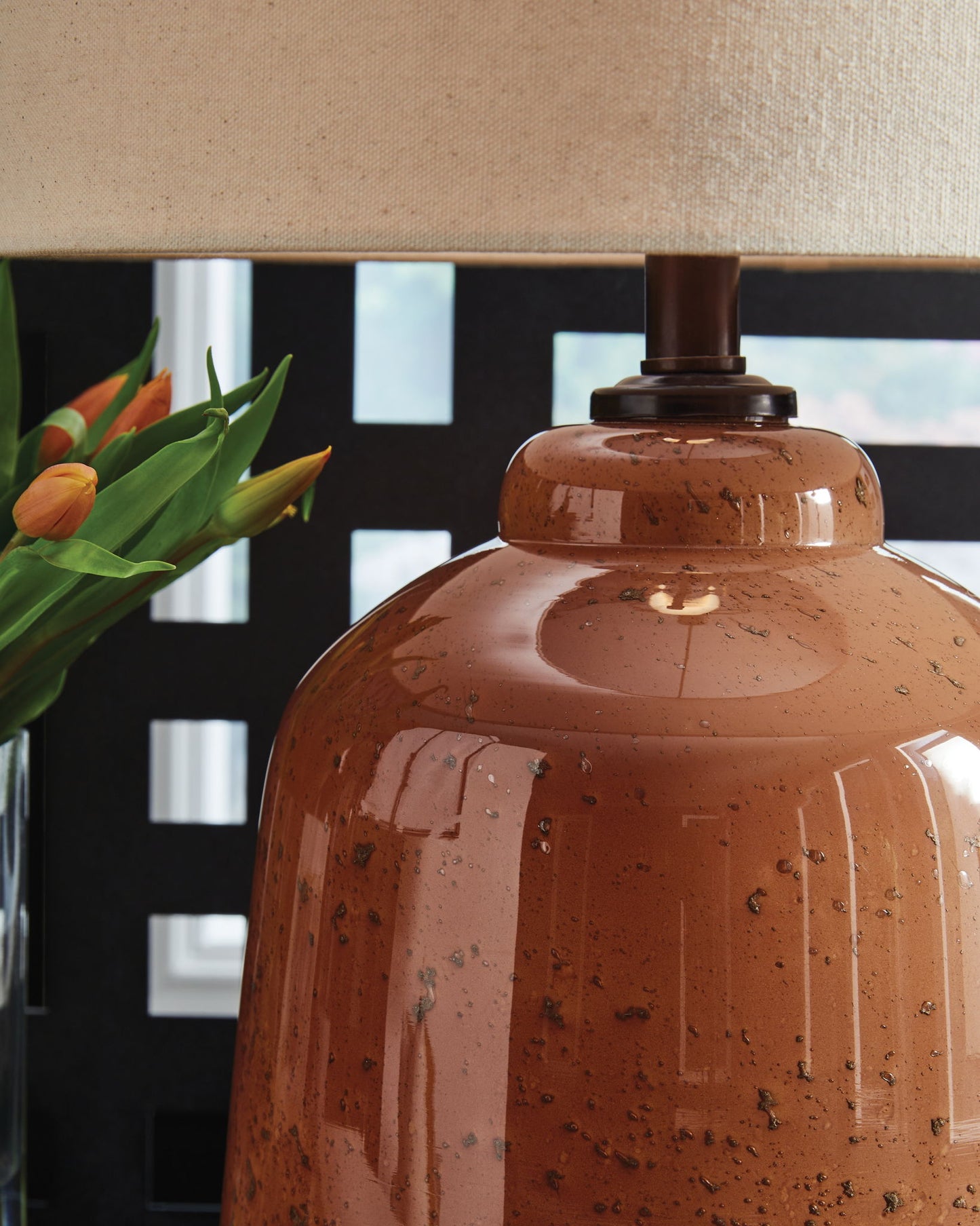 Aaleahya - Glass Table Lamp - Rust